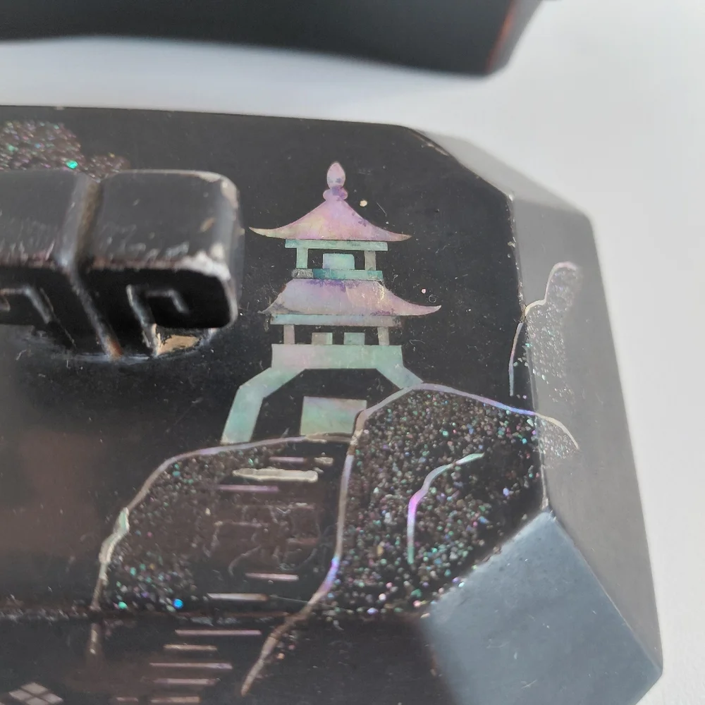MC Maruni Japan Sigarette Box Trinket Box Lacquered Metal Mother of pearl raden
